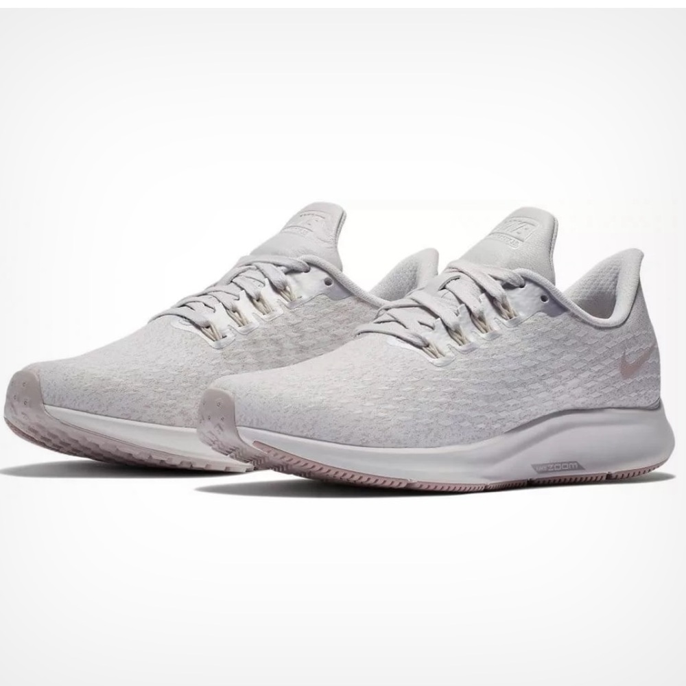 Nike Air Zoom Pegasus 35 Premium Running Shoes